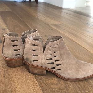 Vince Camuto tan Booties